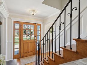230 W Islip Road, West Islip NY 11795