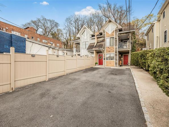 764 WARBURTON Avenue, Yonkers NY 10701
