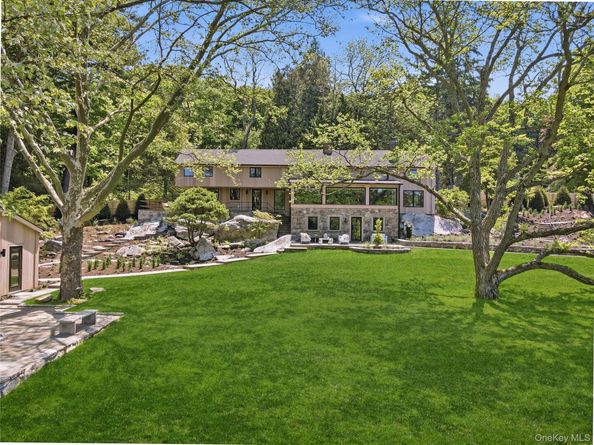 39 Old Snake Hill Road, Pound Ridge NY 10576