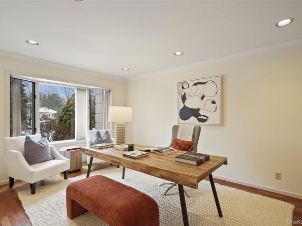 14 Lakeside Drive, Rye NY 10580