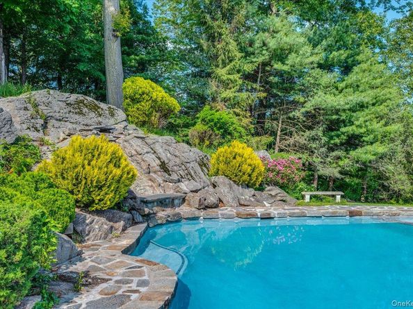 14 Lakeside Drive, Rye NY 10580