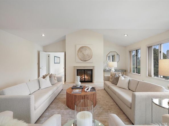 14 Lakeside Drive, Rye NY 10580