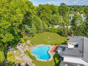 14 Lakeside Drive, Rye NY 10580