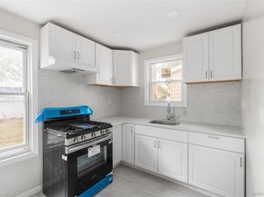 214-10 113 Avenue, Queens Village NY 11429