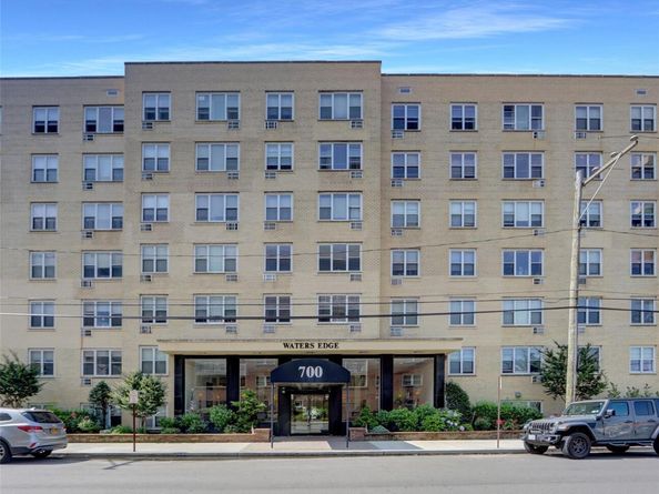 700 Shore Road 2CC, Long Beach NY 11561