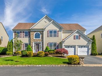 33 Avolet Court