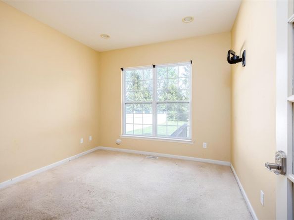 33 Avolet Court, Mount Sinai NY 11766