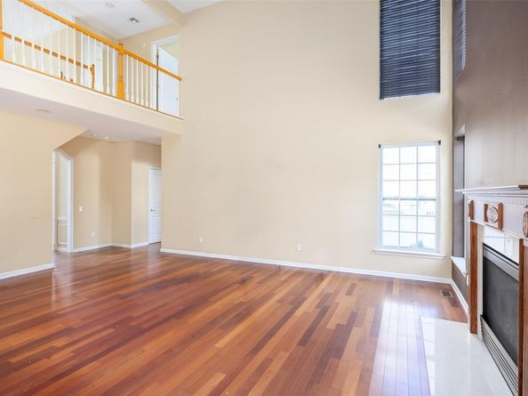 33 Avolet Court, Mount Sinai NY 11766