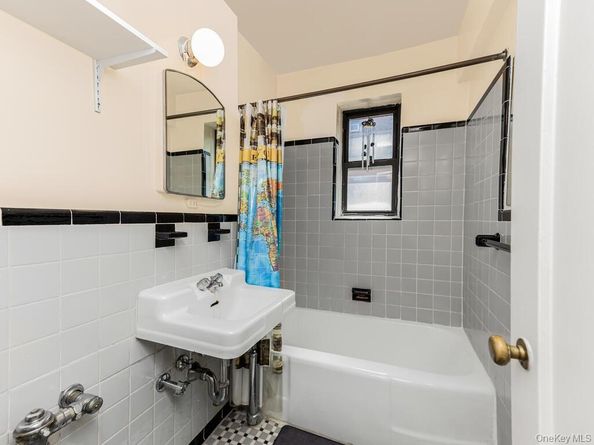 485 E Lincoln Avenue 409, Mount Vernon NY 10552