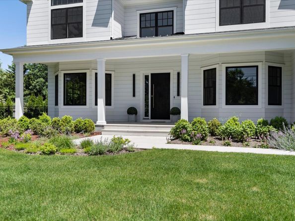 58 Country Club Drive, Southampton NY 11968