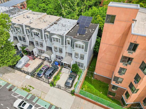 977 E 179th Street, Bronx NY 10460