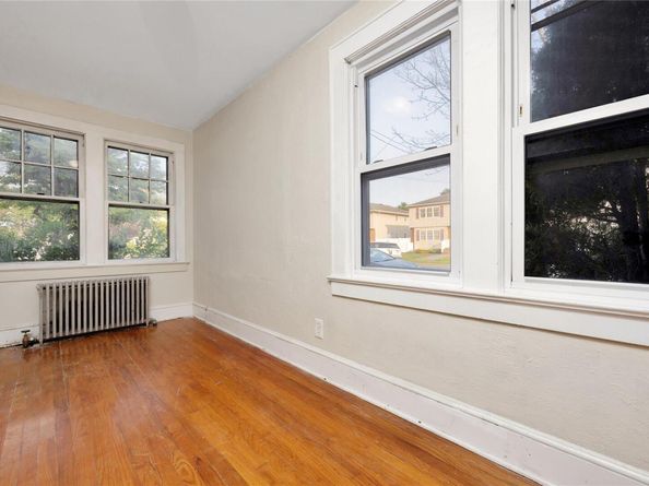 82 Heitz Place, Hicksville NY 11801