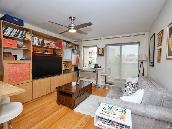 31-35 31st Street, Astoria NY 11106