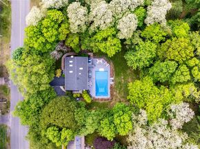 25 Cliff Road W, Wading River NY 11792