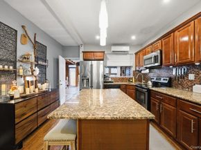 4641 Carpenter Avenue, Bronx NY 10470