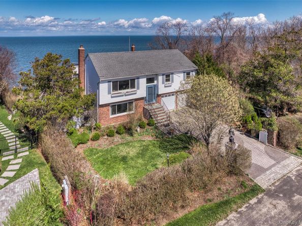 795 Glen Court, Cutchogue NY 11935