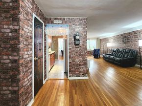 209-20 18th Ave 5E, Bayside NY 11360