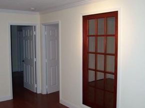 12 Granada Crescent 121, White Plains NY 10603