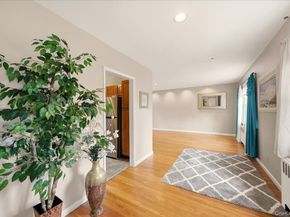 186 Pine Wood 56, Hartsdale NY 10530