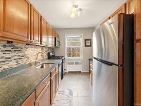 186 Pine Wood 56, Hartsdale NY 10530