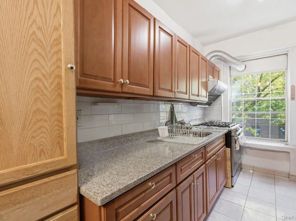 8811 Elmhurst Avenue B6, Elmhurst NY 11373