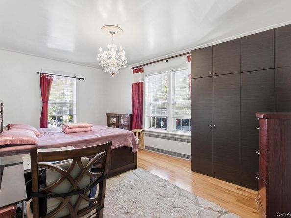 8811 Elmhurst Avenue B6, Elmhurst NY 11373