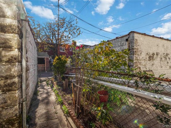 1593 Independence Avenue, Brooklyn NY 11228