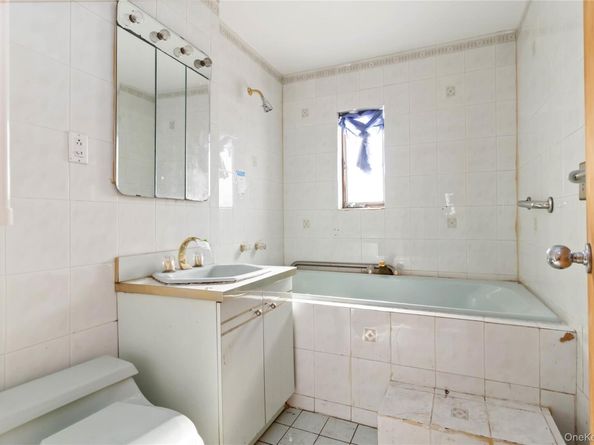 1593 Independence Avenue, Brooklyn NY 11228