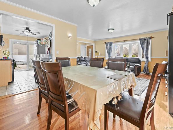 350 Sheridan Street, Westbury NY 11590