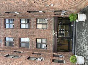 105-15 66 3F, Forest Hills NY 11375