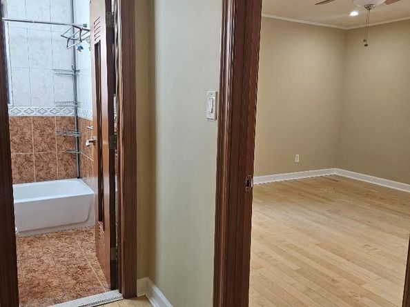 105-15 66 3F, Forest Hills NY 11375