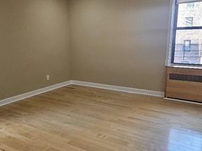 105-15 66 3F, Forest Hills NY 11375