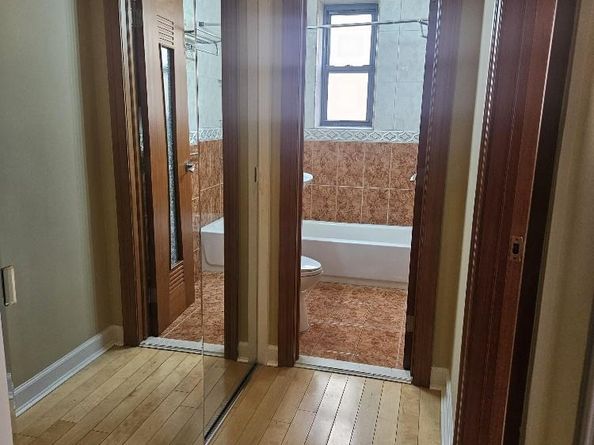 105-15 66 3F, Forest Hills NY 11375