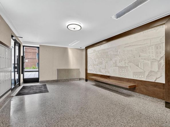 517 Riverdale Avenue 4A, Yonkers NY 10705