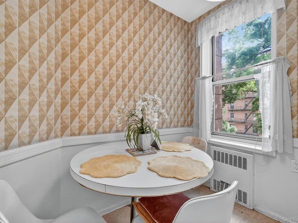 517 Riverdale Avenue 4A, Yonkers NY 10705