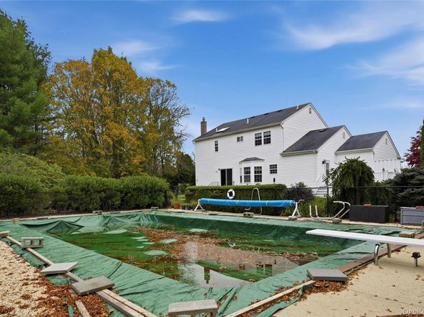 48 Windcrest Drive, Manorville NY 11949