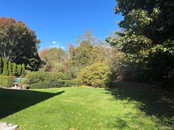 48 Windcrest Drive, Manorville NY 11949