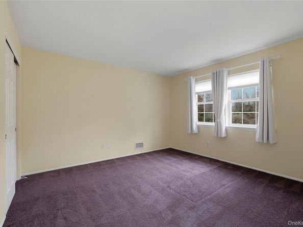 48 Windcrest Drive, Manorville NY 11949