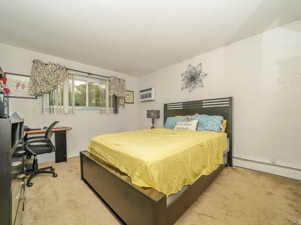 1471 Rosser Avenue, Elmont NY 11003