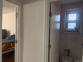 73-45 210 Street 1C, Oakland Gardens NY 11364