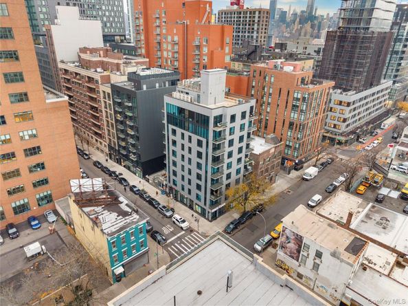 41-04 27th Street 7A, Long Island City NY 11101