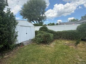 2582 Oceanside Road, Oceanside NY 11572