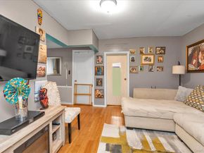 21812 141st Road, Laurelton NY 11413