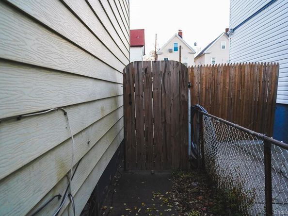 80-60 90 Avenue, Woodhaven NY 11421