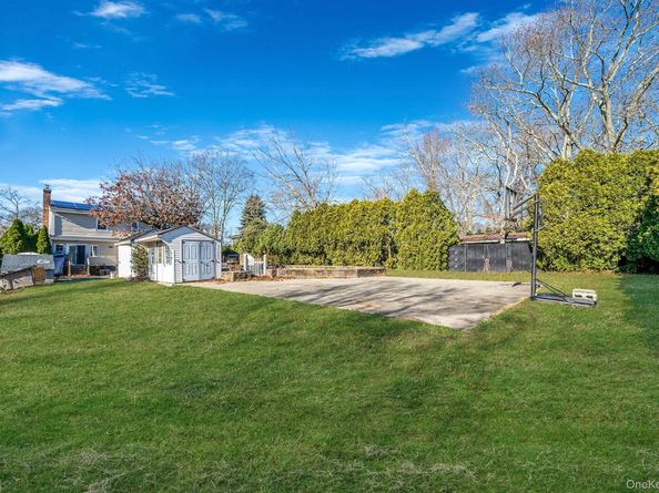 211 N Titmus Drive, Mastic NY 11950