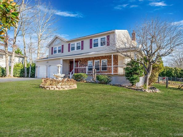 211 N Titmus Drive, Mastic NY 11950