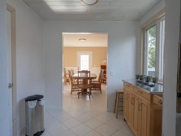 471 Windsor Place, Oceanside NY 11572