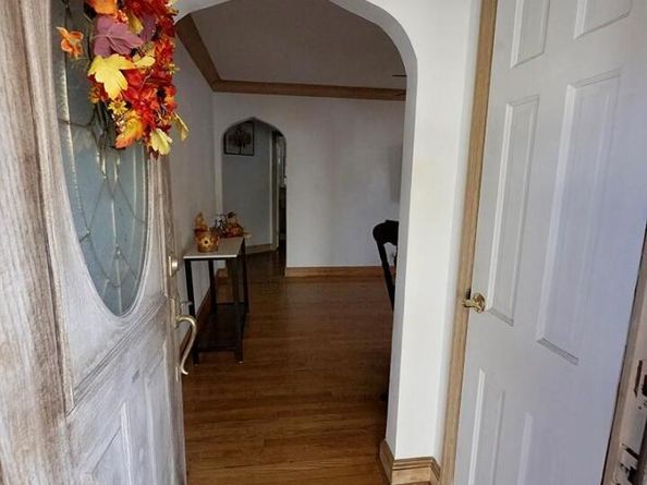 471 Windsor Place, Oceanside NY 11572