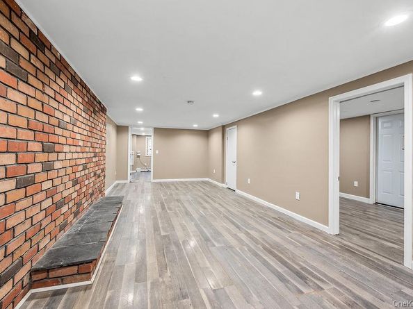 185 Throop Street, West Babylon NY 11704