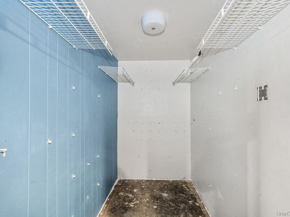 185 Throop Street, West Babylon NY 11704